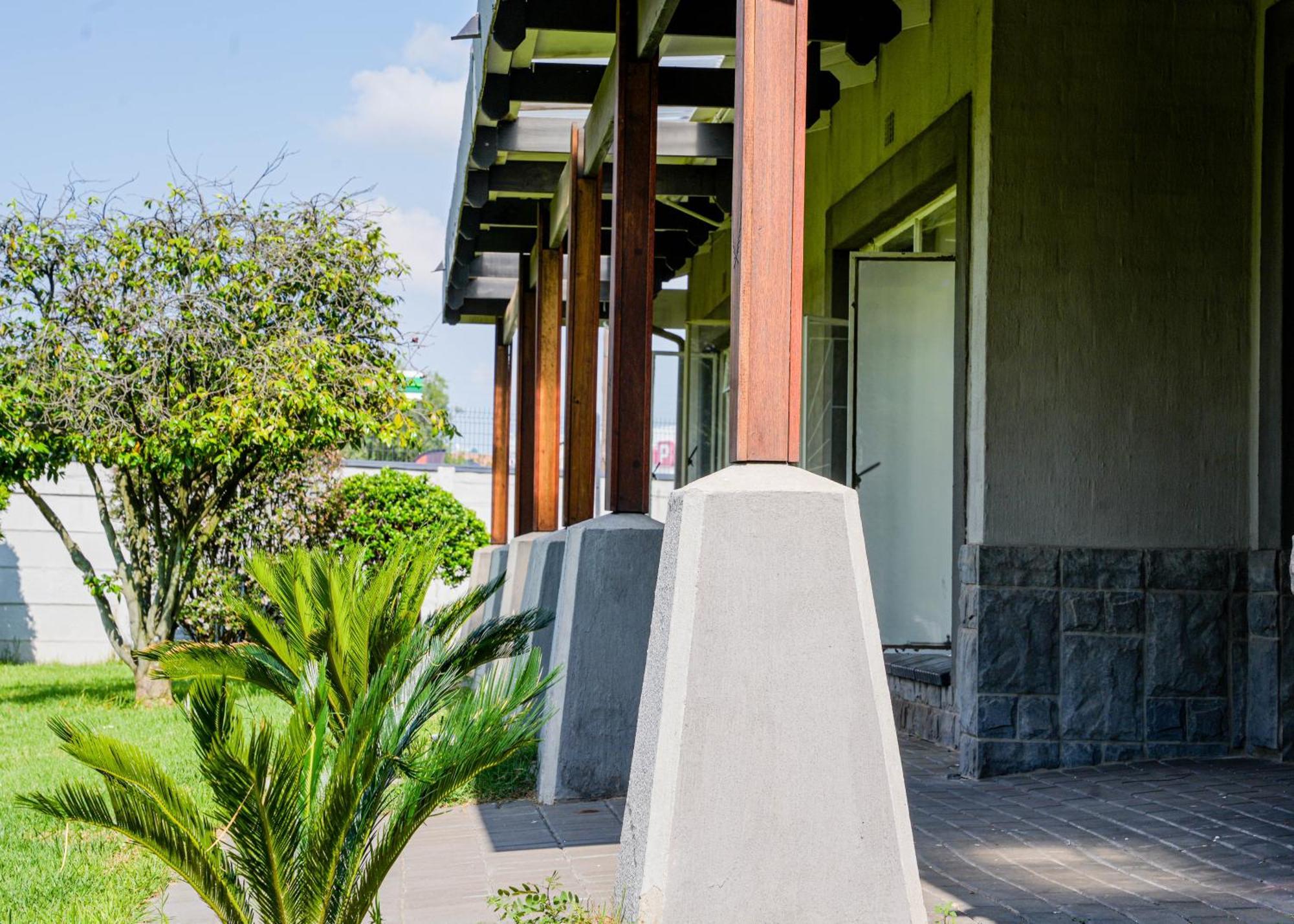 Sar Guesthouse Benoni Exterior foto